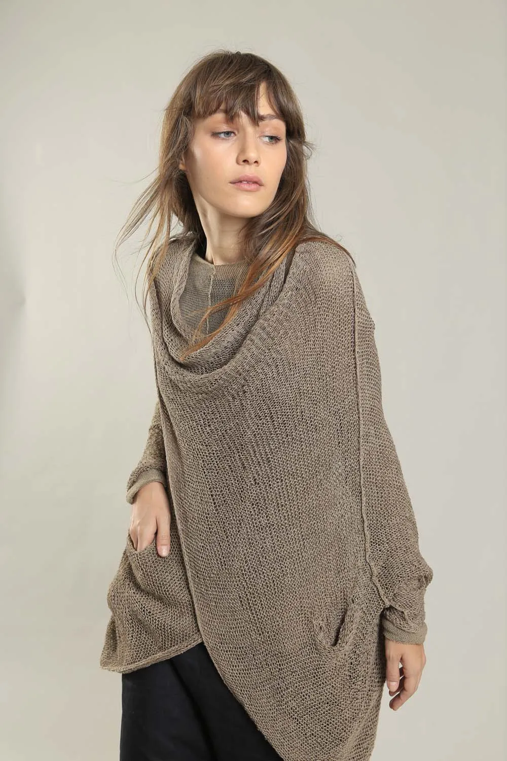 Camel Dark Taupe Oversized T Light Sweater with Pockets