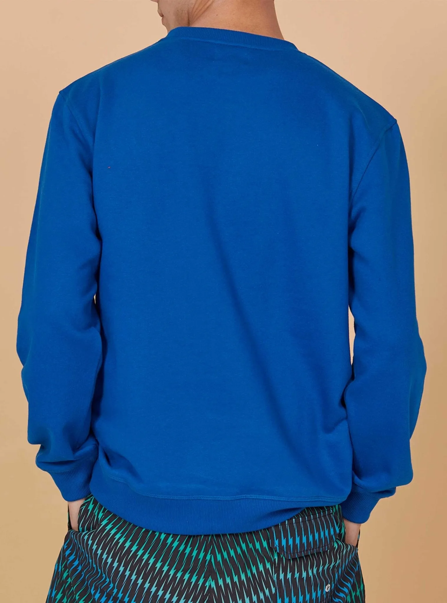 ESSENCIAL FLEECE SWEATSHIRT