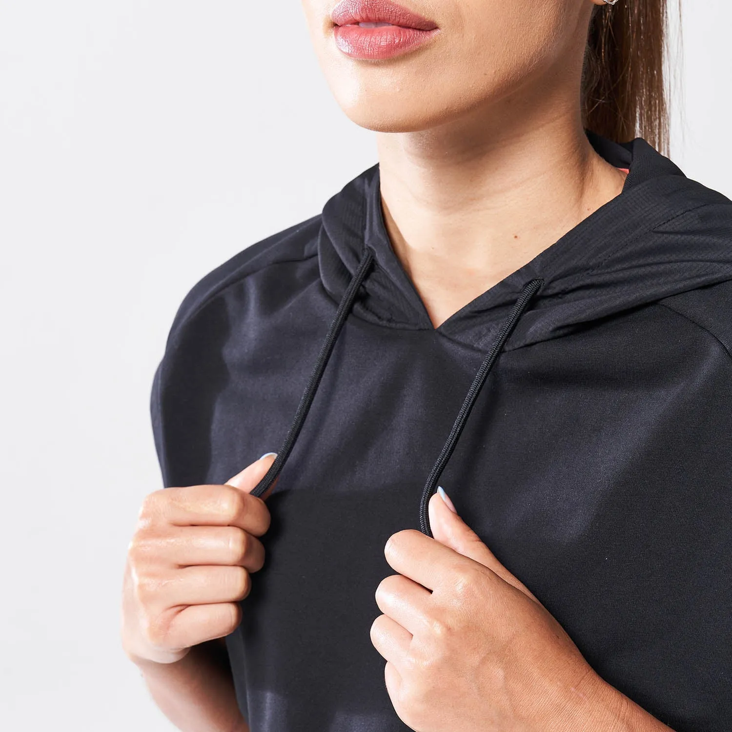 LAB360º Vented Crop Hoodie - Black