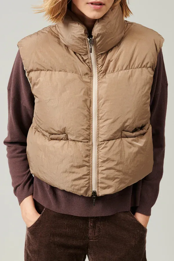 Silk Down Vest - Camel