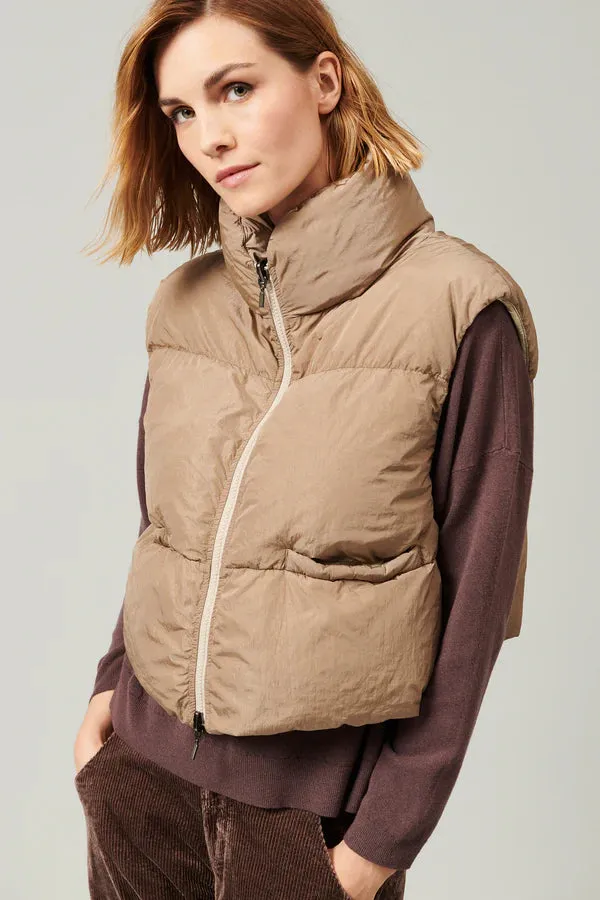 Silk Down Vest - Camel