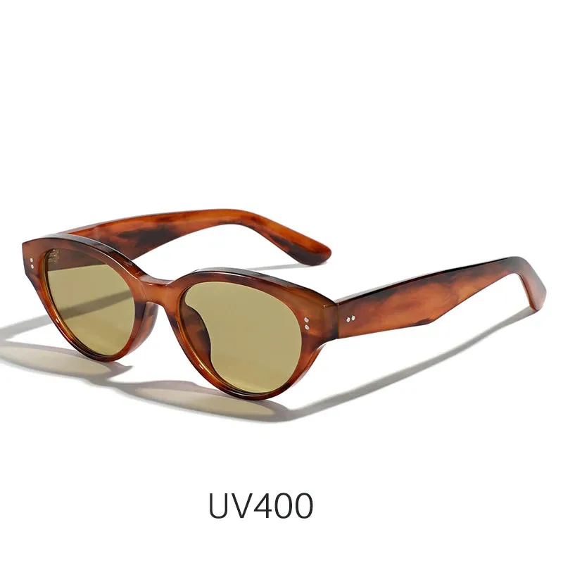 VAIGE Retro Cat Eye Sunglasses - Stylish UV400 Eyeglasses in Black and Tortoise Shell