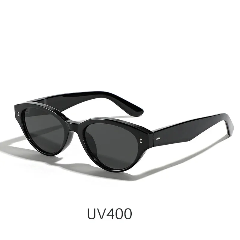 VAIGE Retro Cat Eye Sunglasses - Stylish UV400 Eyeglasses in Black and Tortoise Shell