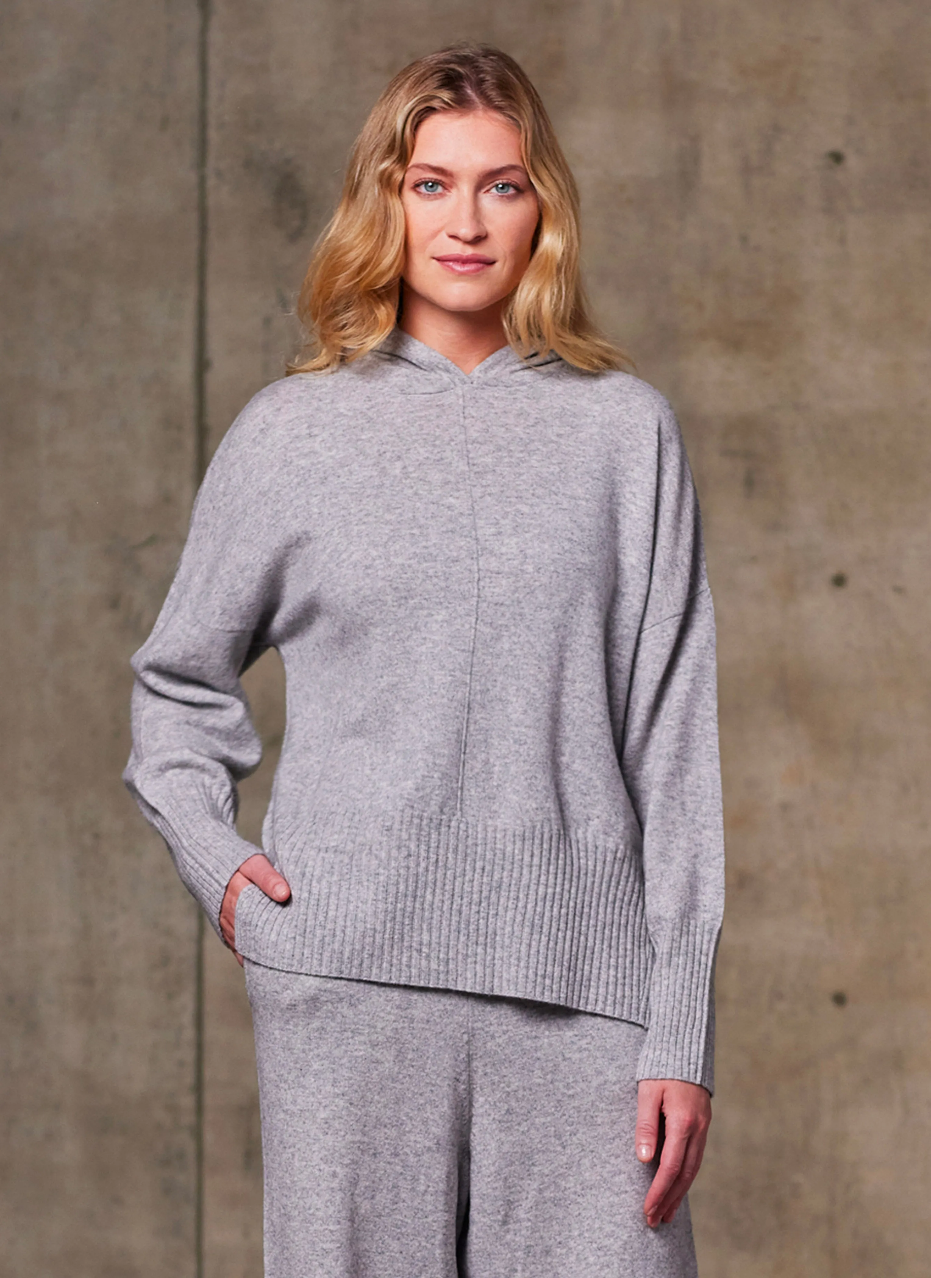 Women's Siena Hoodie Cashmere Sweater in Light Grey